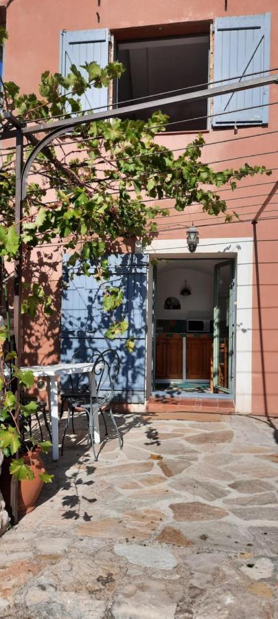 Вилла La Campagne Saint Jean Baudinard Экстерьер фото